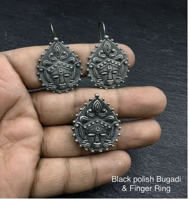 Black polish bugadi and finger ring Maa Durga